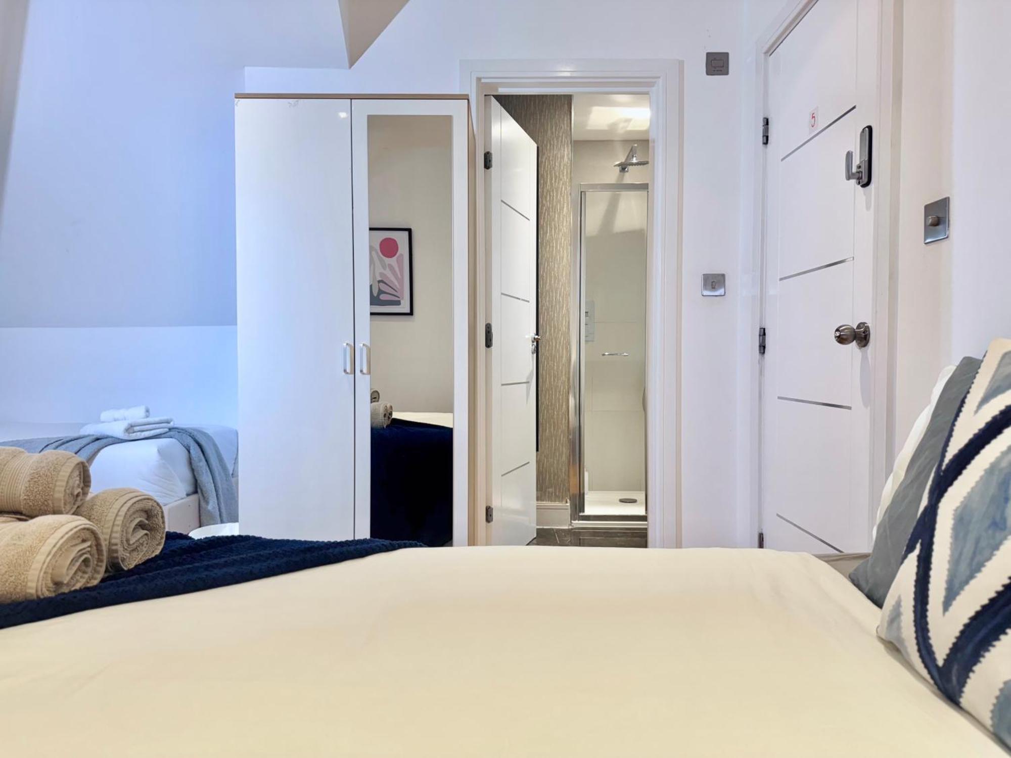 En-Suites With Free Parking 30Min To Central London Exterior foto