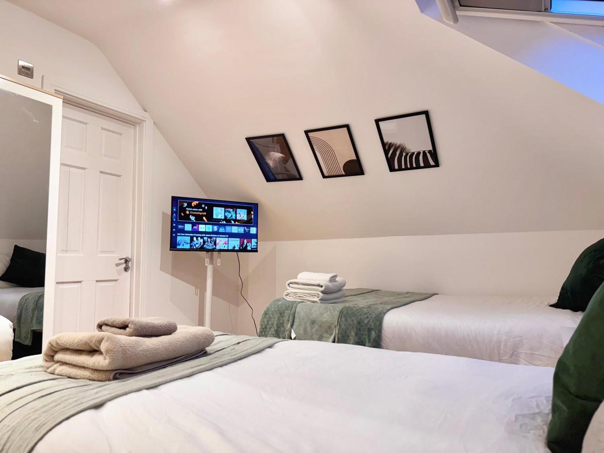 En-Suites With Free Parking 30Min To Central London Exterior foto