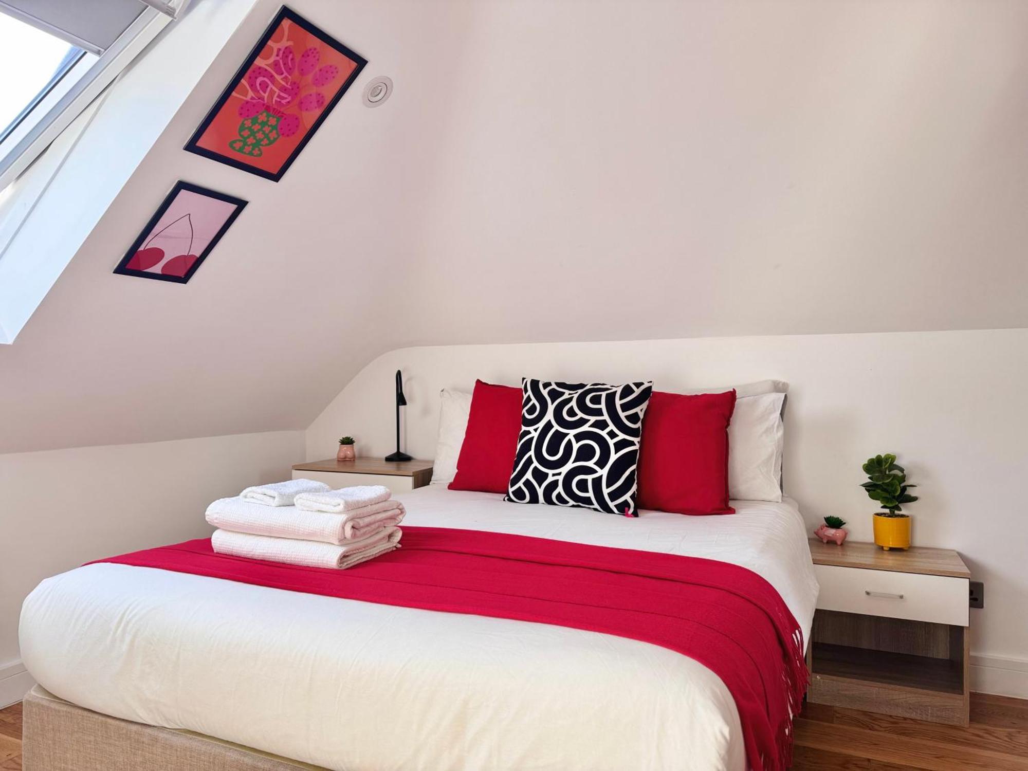 En-Suites With Free Parking 30Min To Central London Exterior foto