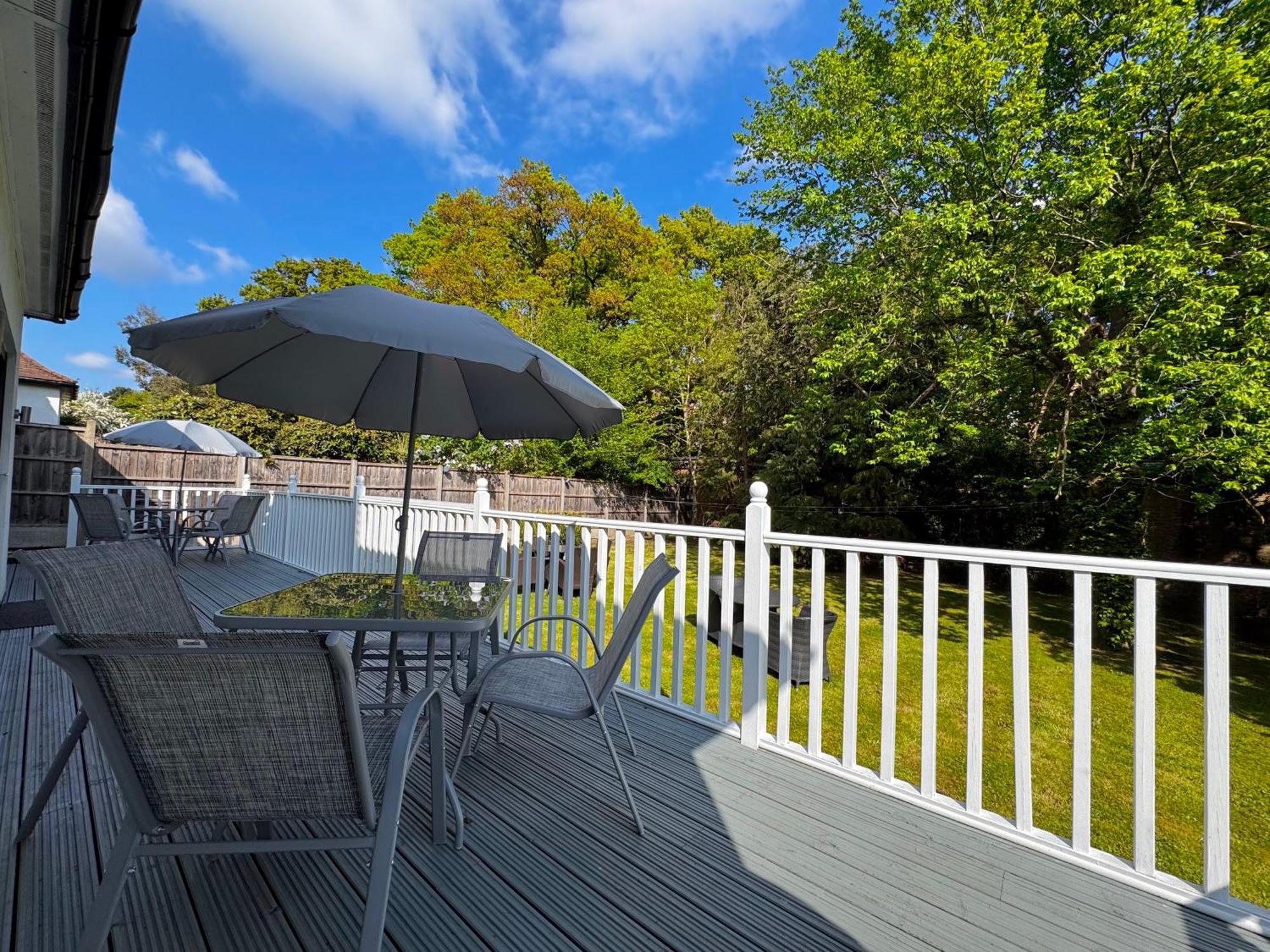En-Suites With Free Parking 30Min To Central London Exterior foto